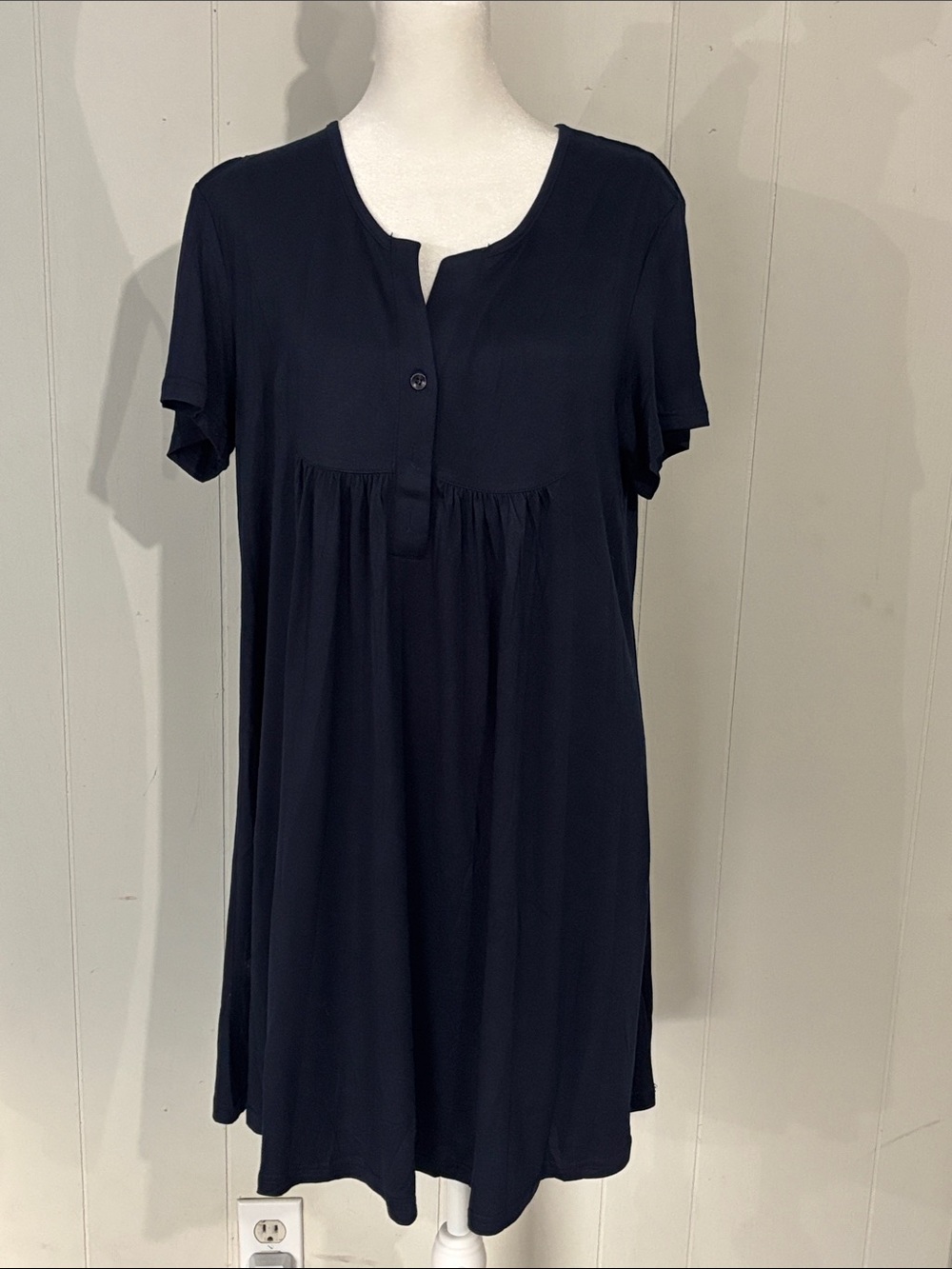 Navy Short-Sleeve Scoop Neck Tunic Top